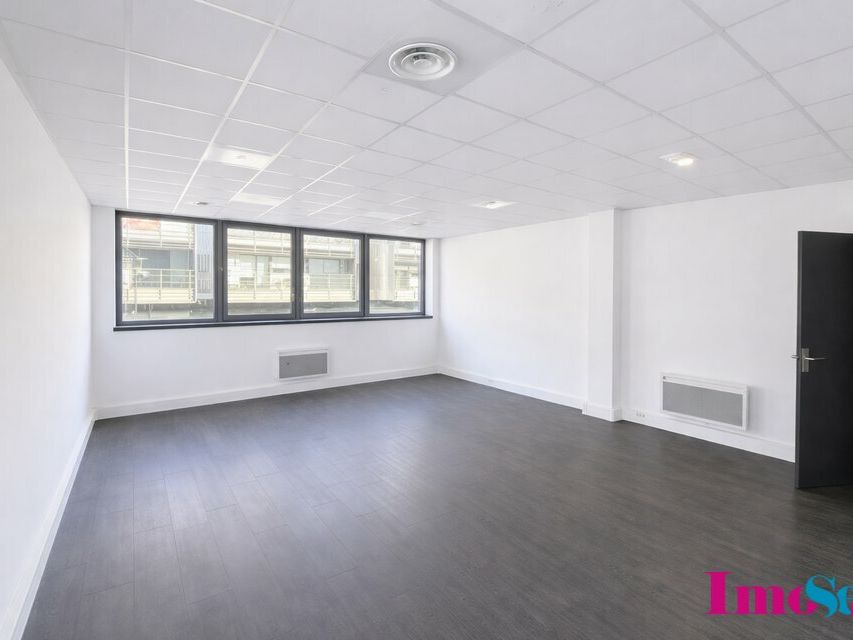 Location bureaux 25 m² non divisibles