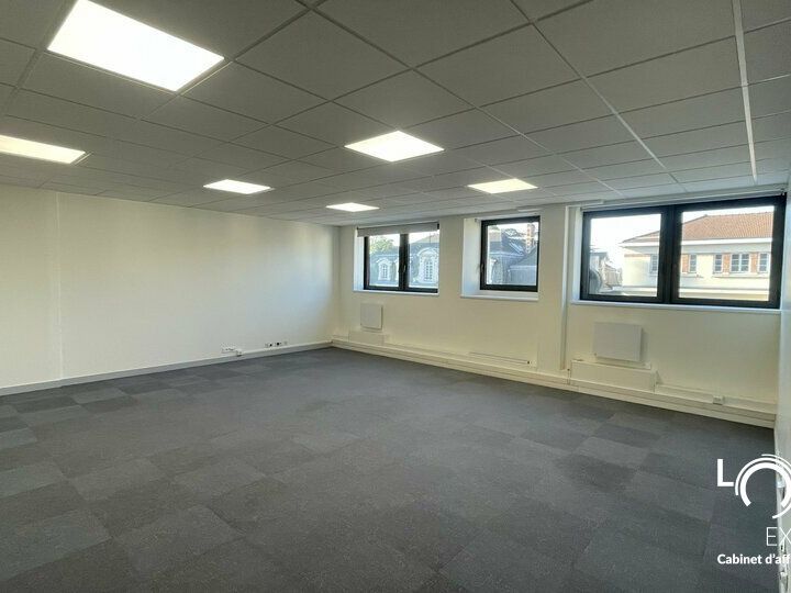 Opportunité Exceptionnelle : Bureaux d'environ 200 m² au Cœur de Nantes - VILLA CAMUS