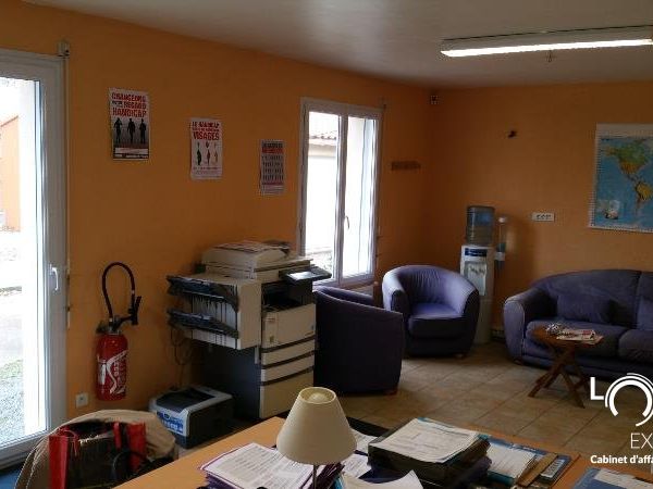 Location bureaux 130 m² non divisibles