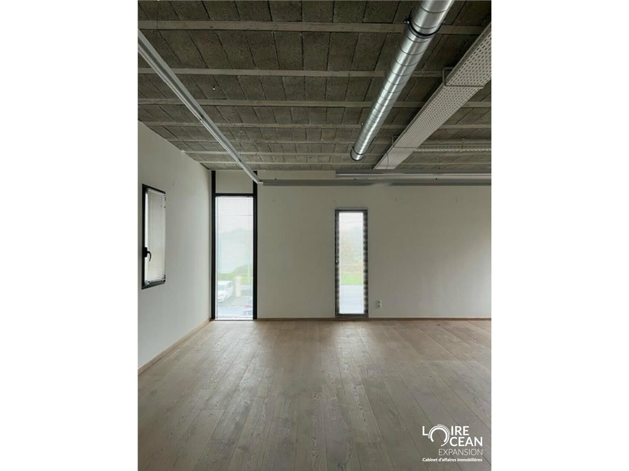 Location bureaux 81 m² non divisibles