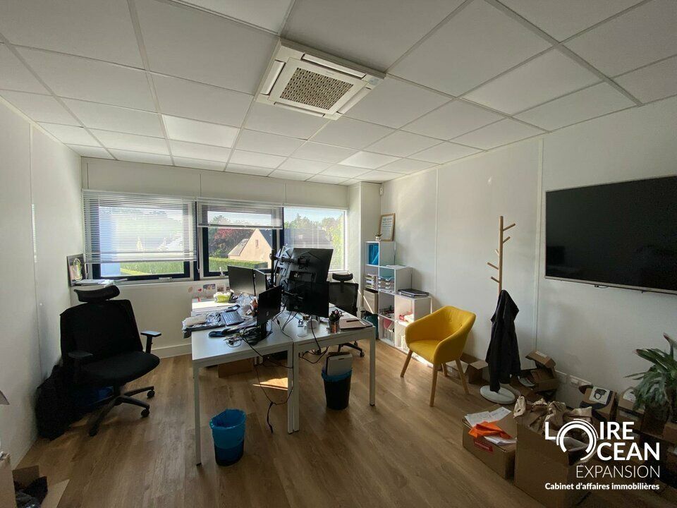 Location bureaux 19 m² non divisibles