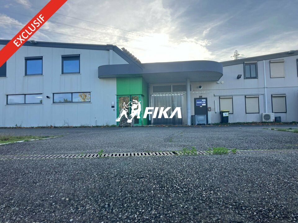 Vente local d''activites 1205 m² non divisibles