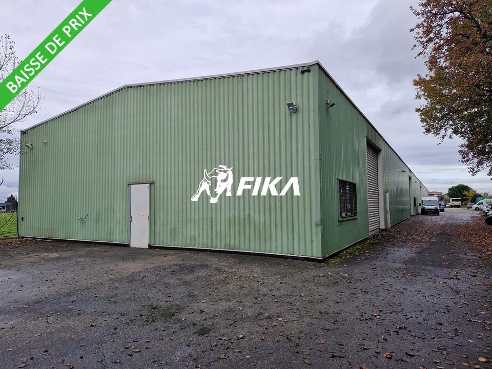 Vente local d''activites 2300 m² non divisibles