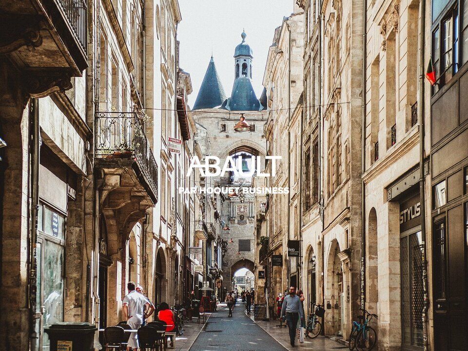 CESSION DE DROIT AU BAIL – LOCAL COMMERCIAL D'ENVIRON 55 M² – BORDEAUX HISTORIQUE