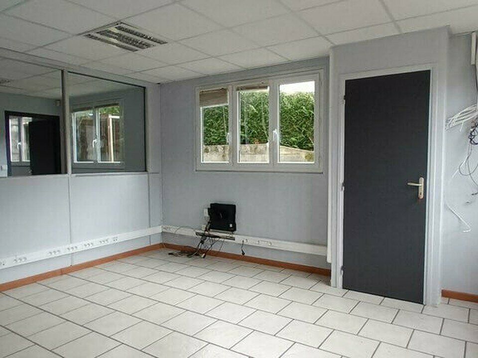 Location local d''activites 398 m² non divisibles