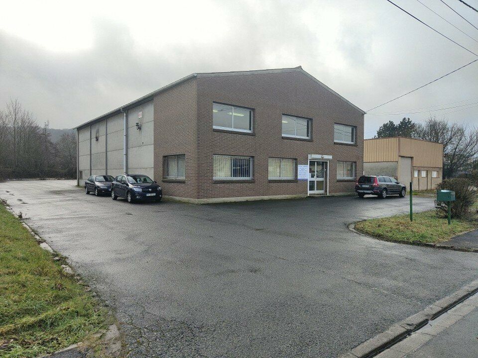 Local d'activité 330 m² à vendre à Blendecques (62)