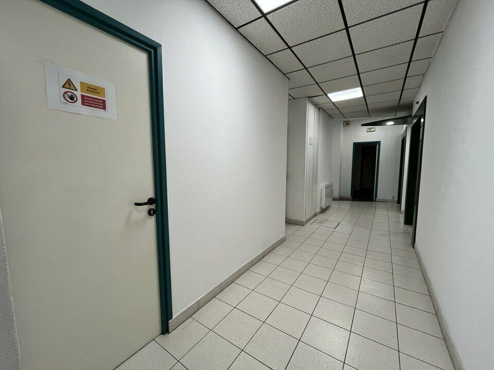 Location bureaux 480 m² non divisibles