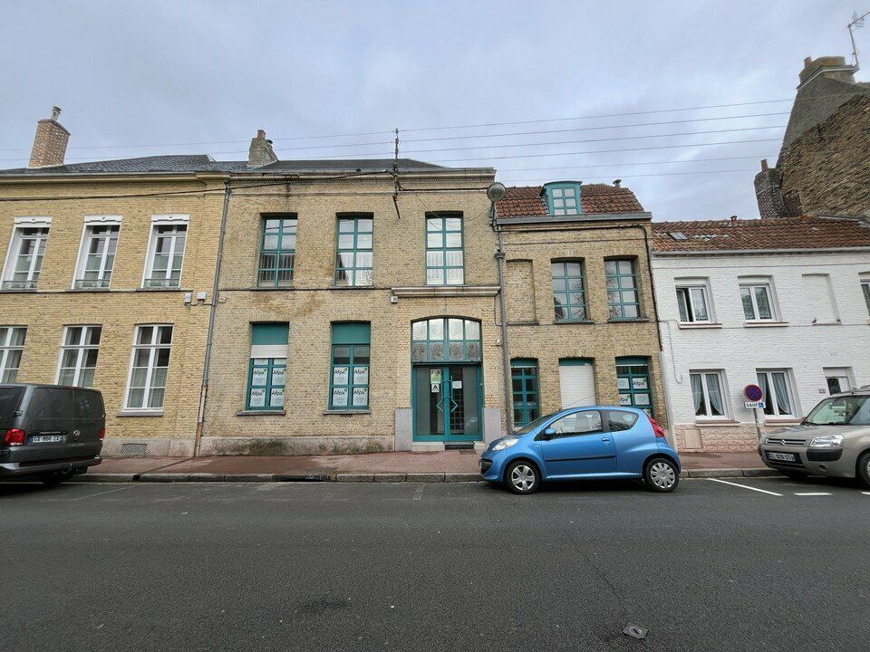 Bureaux 480 m² à Saint-Omer (62)