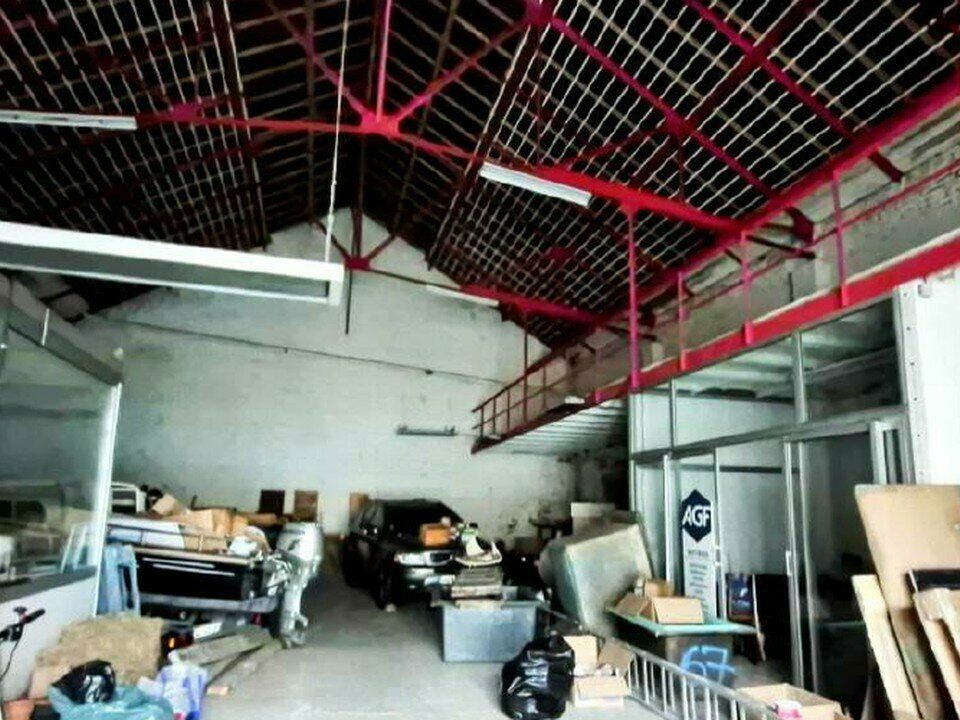 Local d'activité 232 m² à louer à Saint-Omer (62)