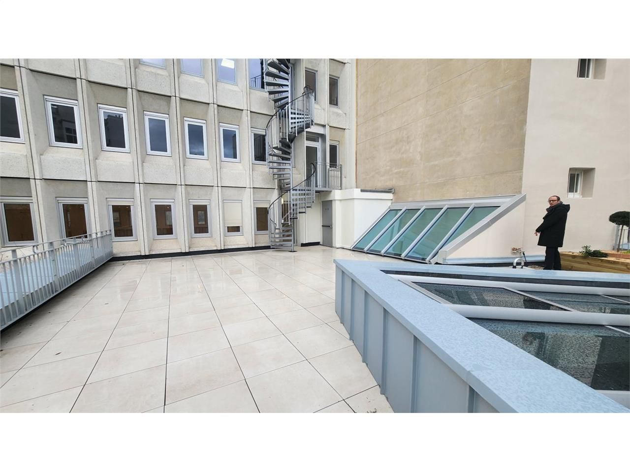 Location bureaux 212 m² non divisibles