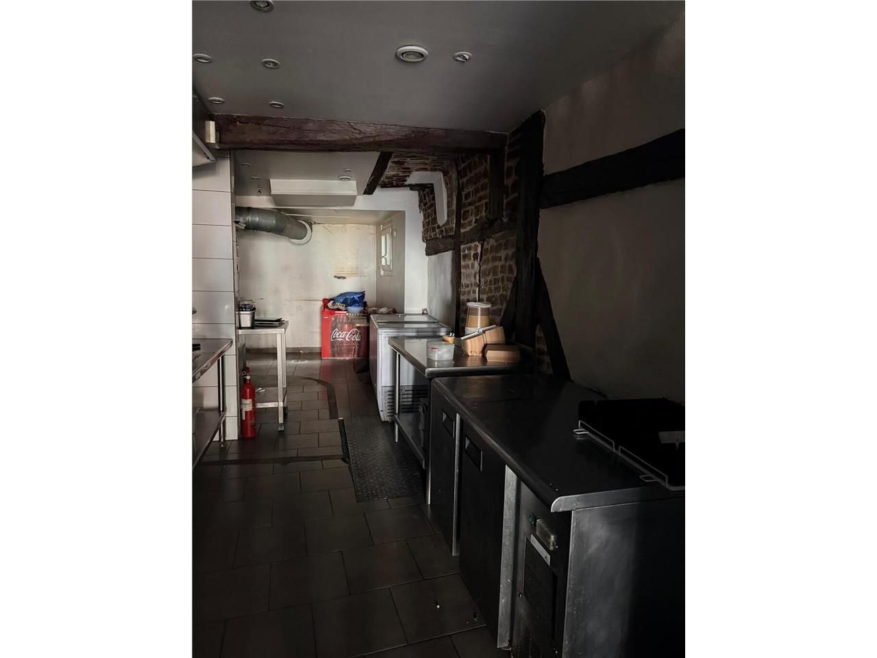 Vente local commercial 47 m² à BOURG EN BRESSE