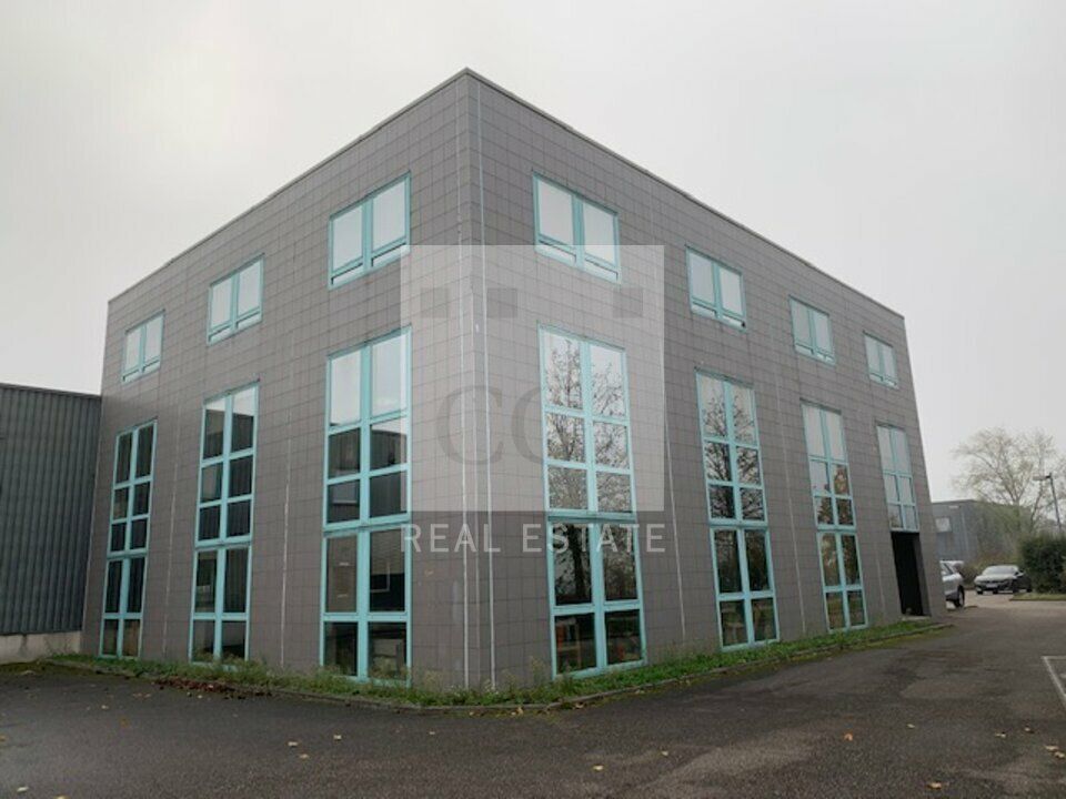 Vente bureaux 700 m² non divisibles