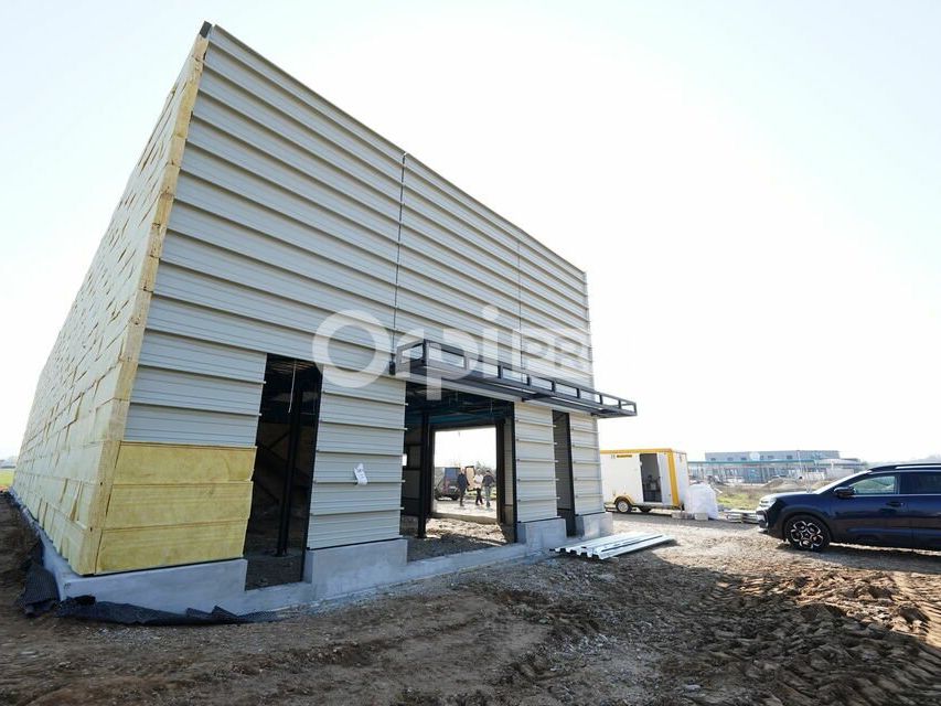 Location local commercial 200 m² non divisibles