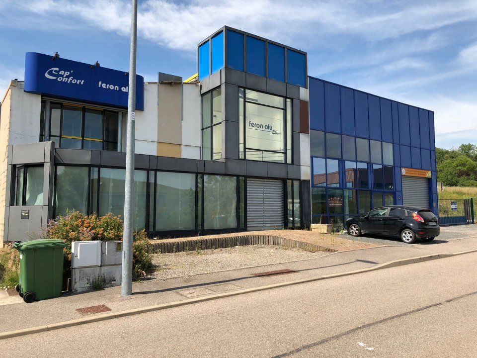 Vente local d''activites 1375 m² non divisibles