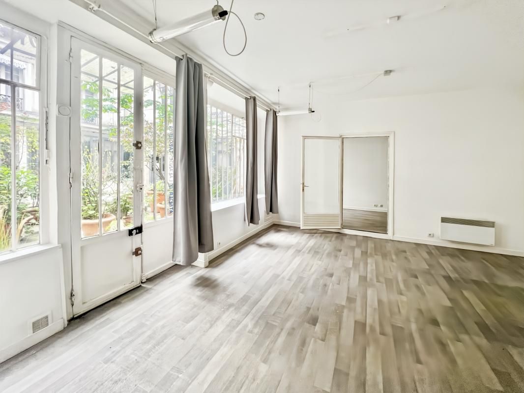 Location bureaux 54 m² non divisibles