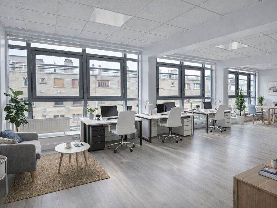 Vente bureaux 184 m² non divisibles