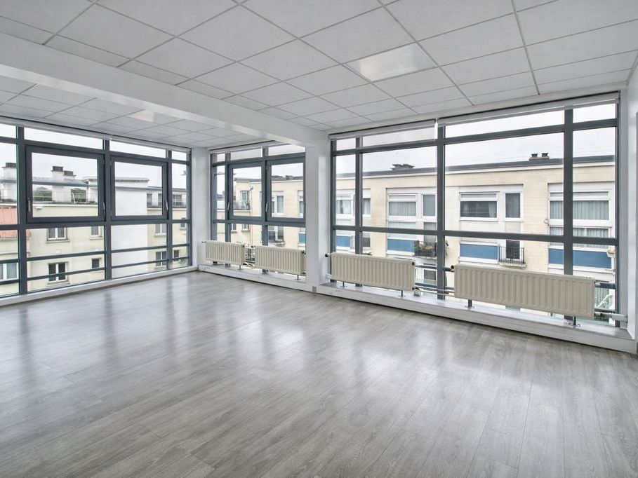 Vente bureaux 184 m² non divisibles