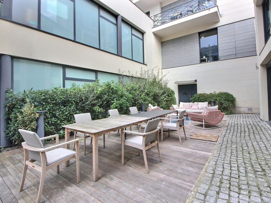 Location bureaux 374 m² non divisibles