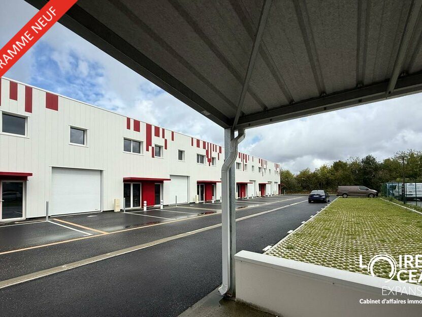 INVESTISSEZ DANS VOS LOCAUX D'ACTIVITE NEUFS