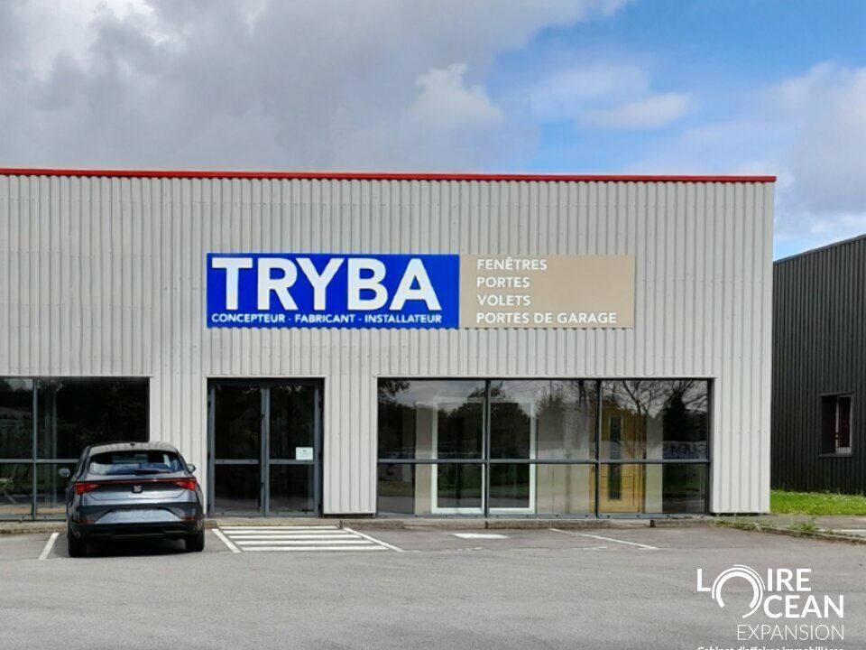 Location local commercial 355 m² non divisibles