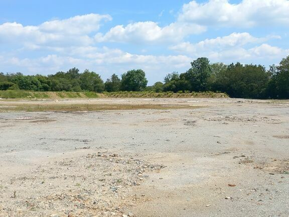 Vente terrain 19216 m² non divisibles