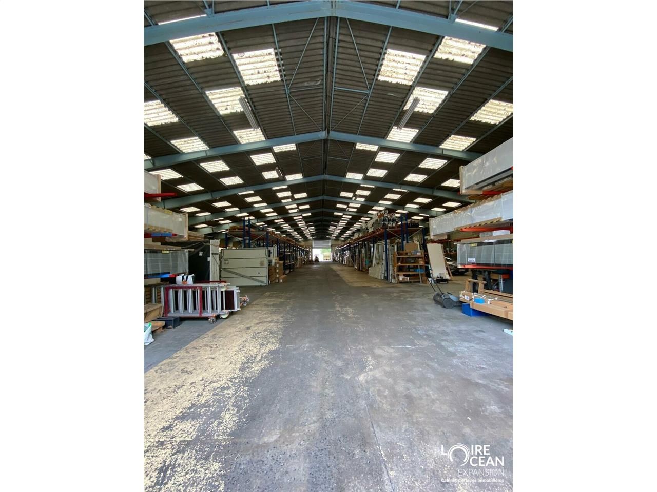 Bâtiment industriel 