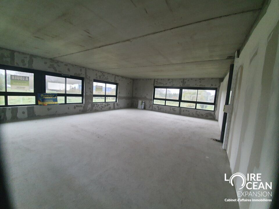 Vente bureaux 74.22 m² non divisibles