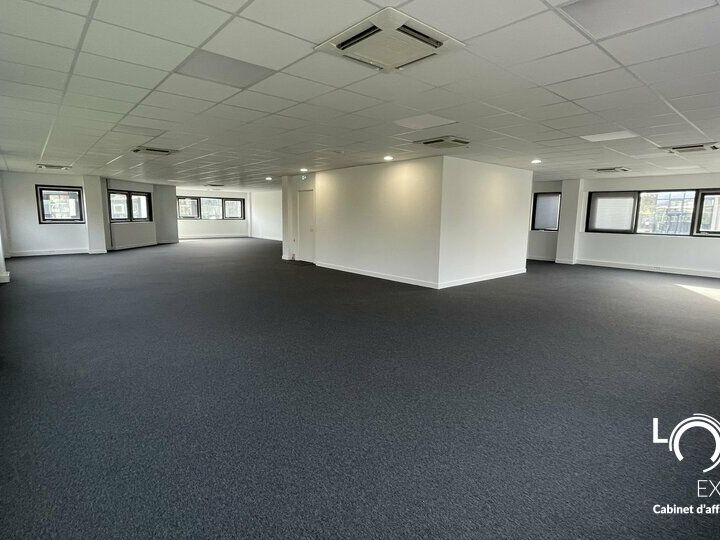 A LOUER BUREAUX