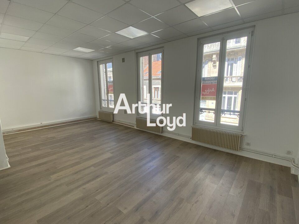 BUREAUX D'ENVIRON 55m2 HYPER CENTRE VILLE DE REIMS