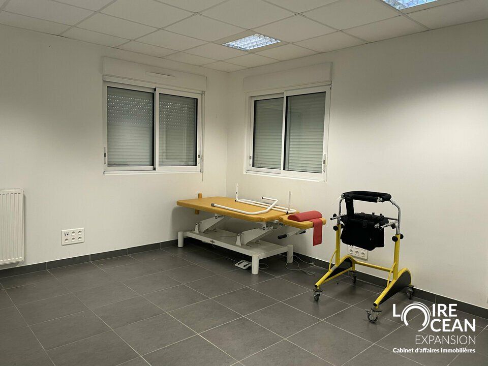 Location bureaux 150 m² non divisibles