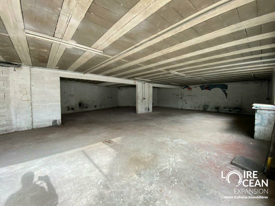 A LOUER LOCAL D'ACTIVITE EN SOUS LOCATION