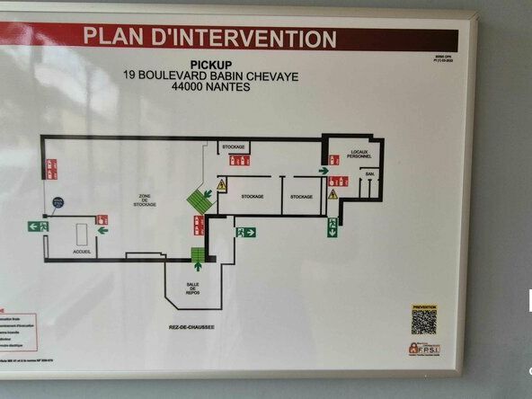 LOCAL D'ACTIVITÉ URBAINES A VENDRE