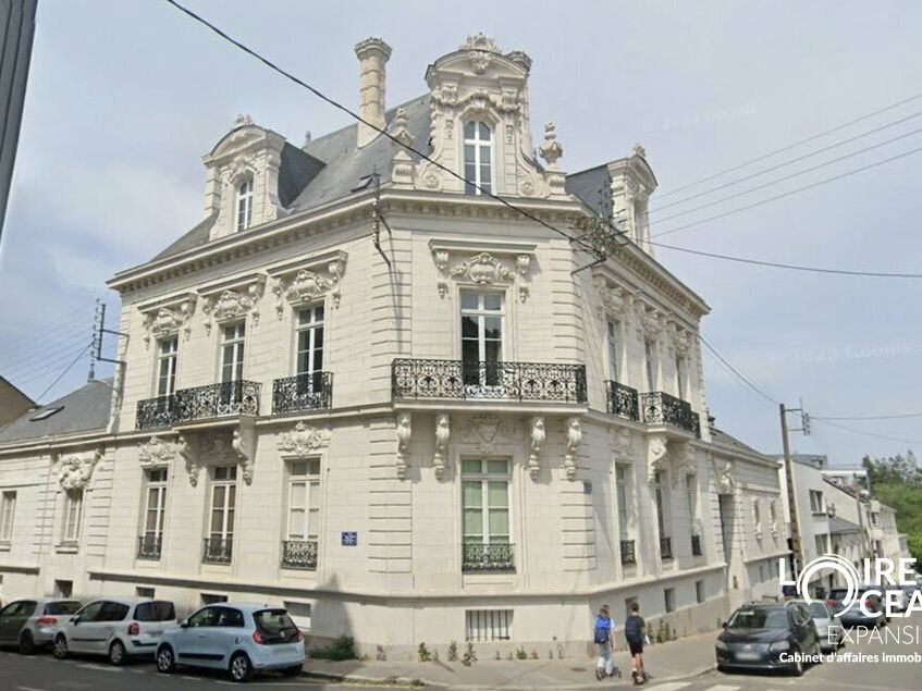 Location bureaux 266 m² non divisibles