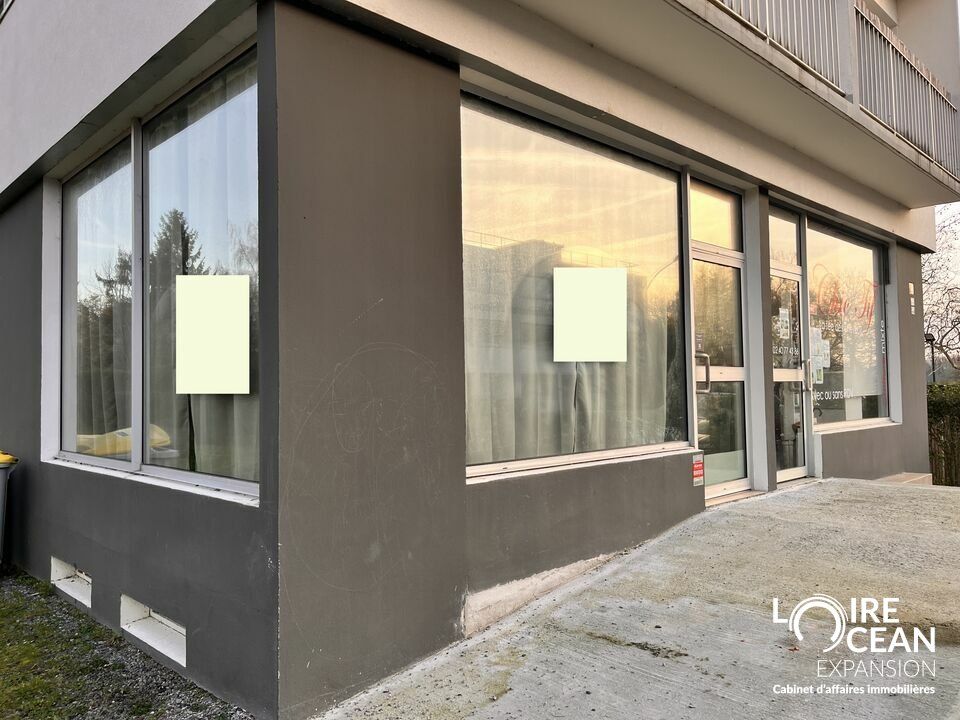 Location local commercial 63 m² non divisibles
