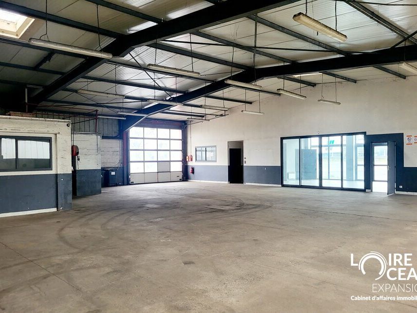 Vente local d''activites 759 m² non divisibles