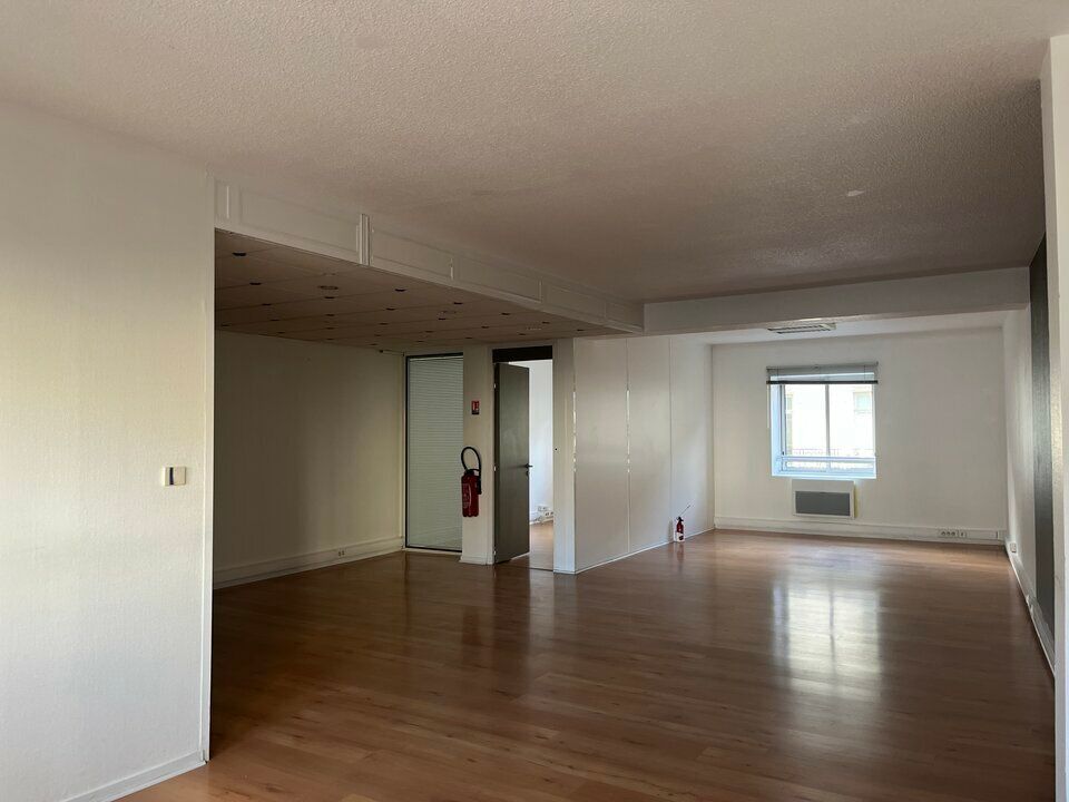 A LOUER et A VENDRE - Bureaux 80m2 rue de Strasbourg
