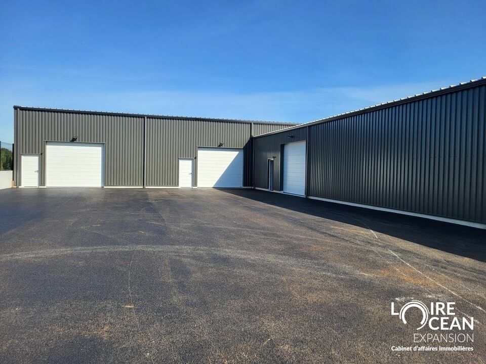 Location local d''activites 166 m² non divisibles