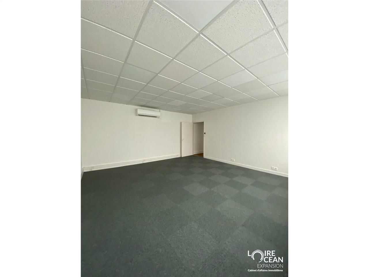 Location bureaux 133 m² non divisibles