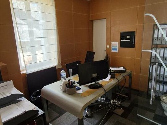 Location bureaux 88 m² non divisibles