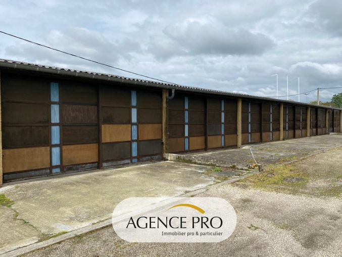 Vente local commercial 440 m² à Montauban