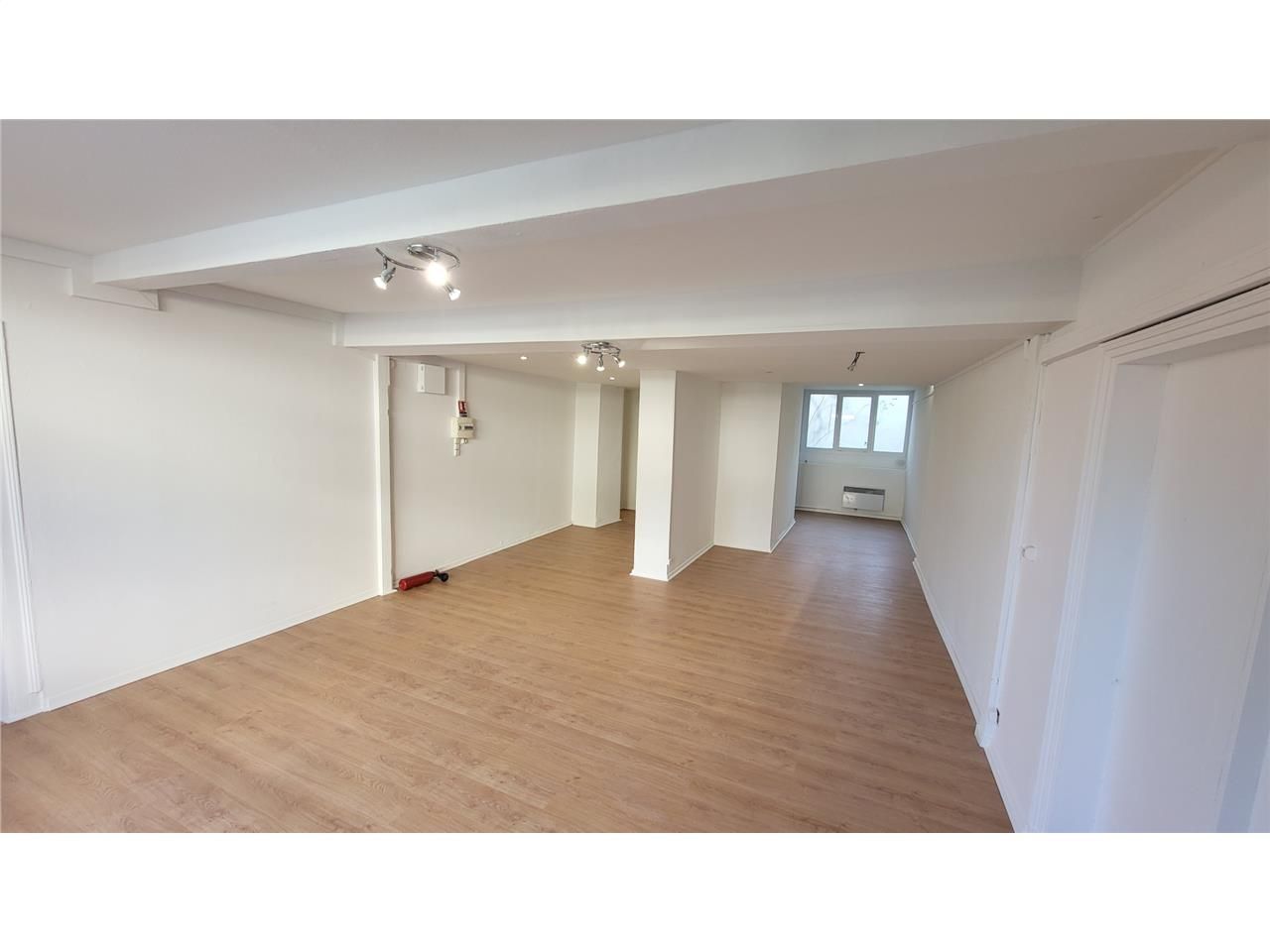 135 m² dispo à Montauban