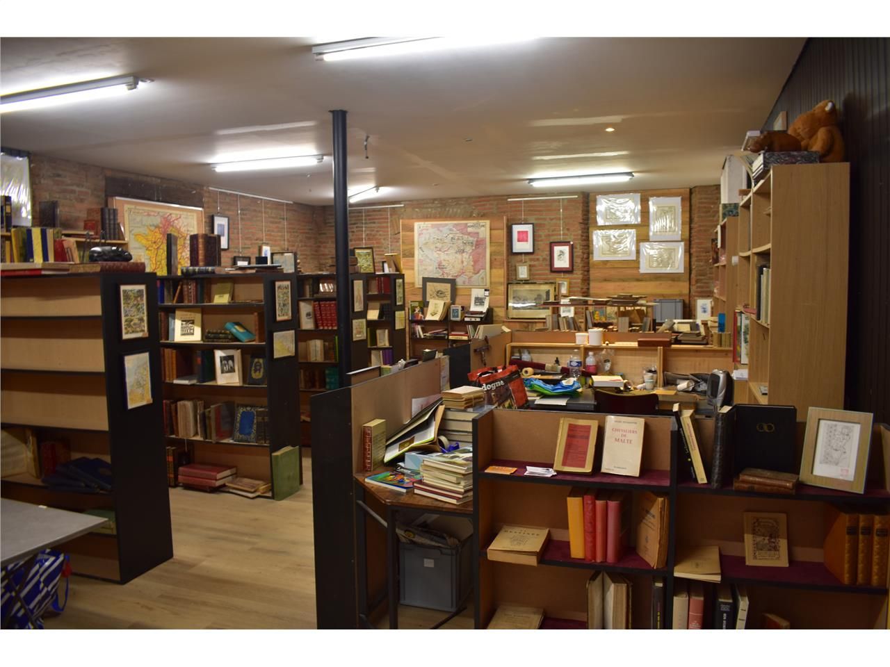 Location local commercial 75 m² à Montauban