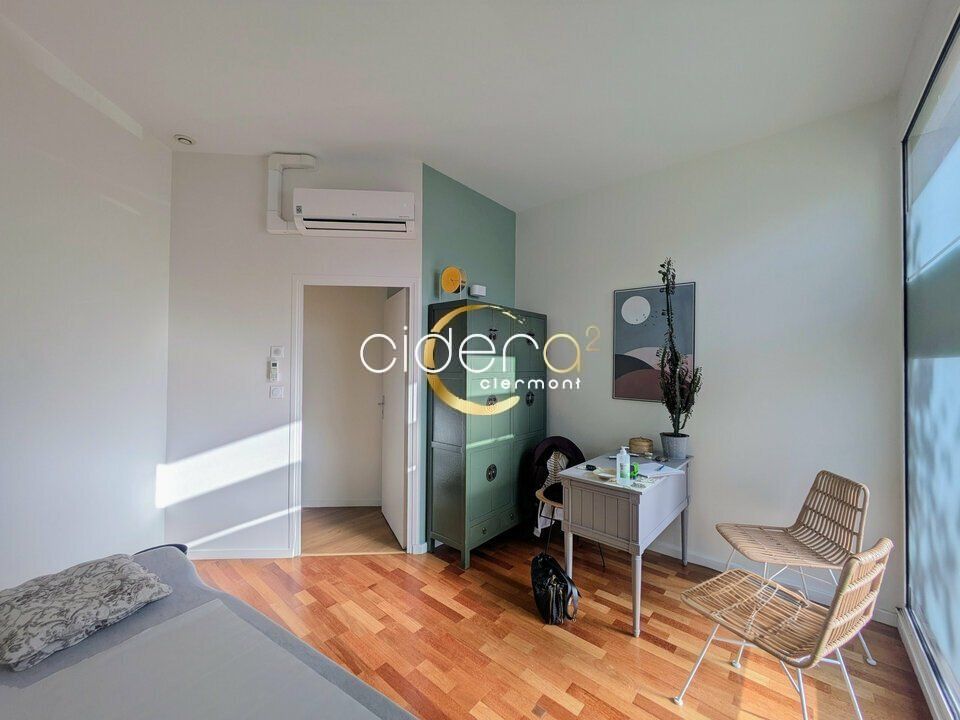 A louer Bureau avec vitrine 