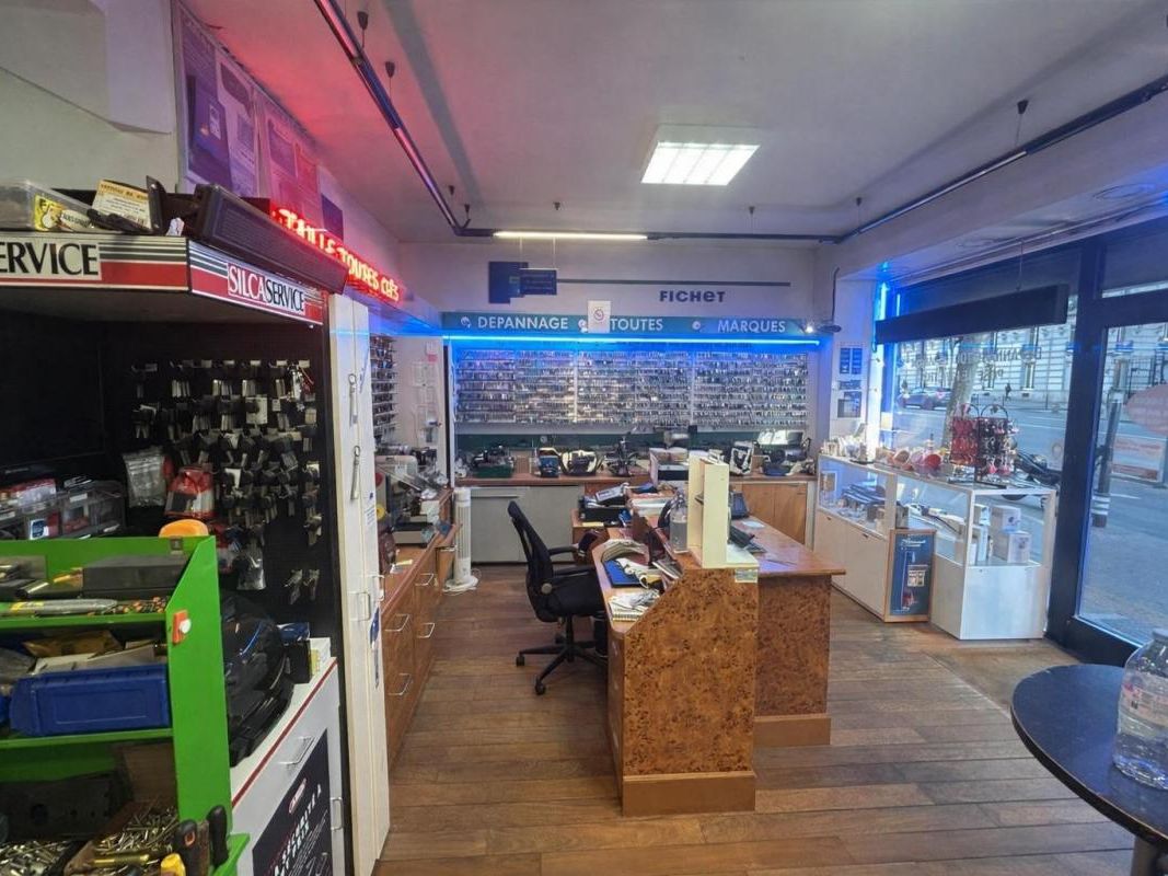 Vente local commercial 50 m² non divisibles