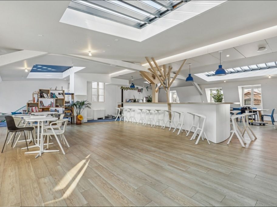 Location bureaux 1991 m² divisibles à partir de 213 m²