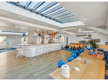 Location bureaux 1991 m² divisibles à partir de 213 m²