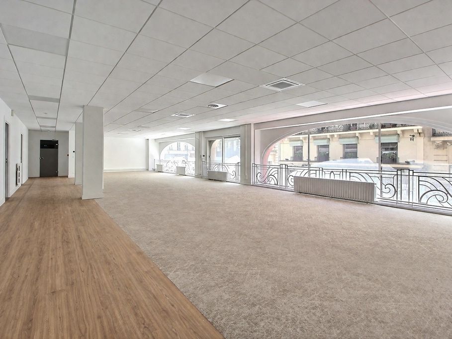 Location bureaux 260 m² non divisibles