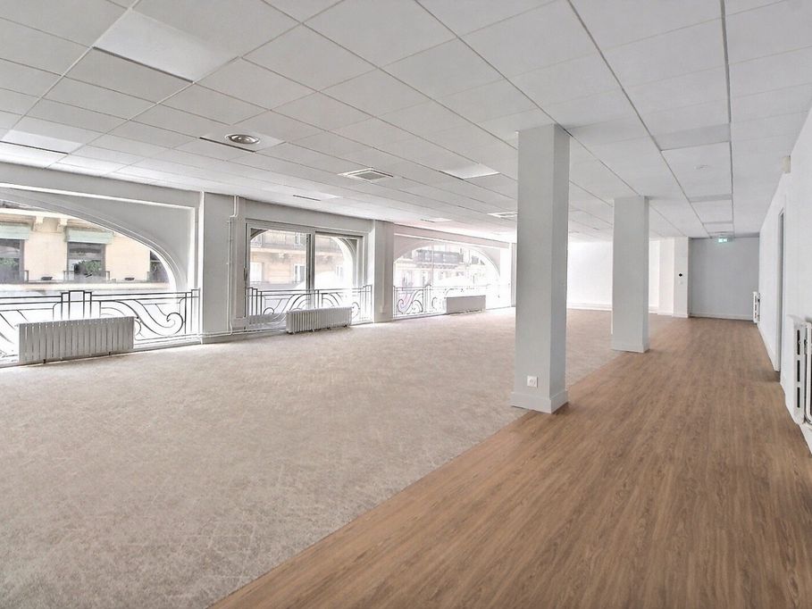 Location bureaux 260 m² non divisibles