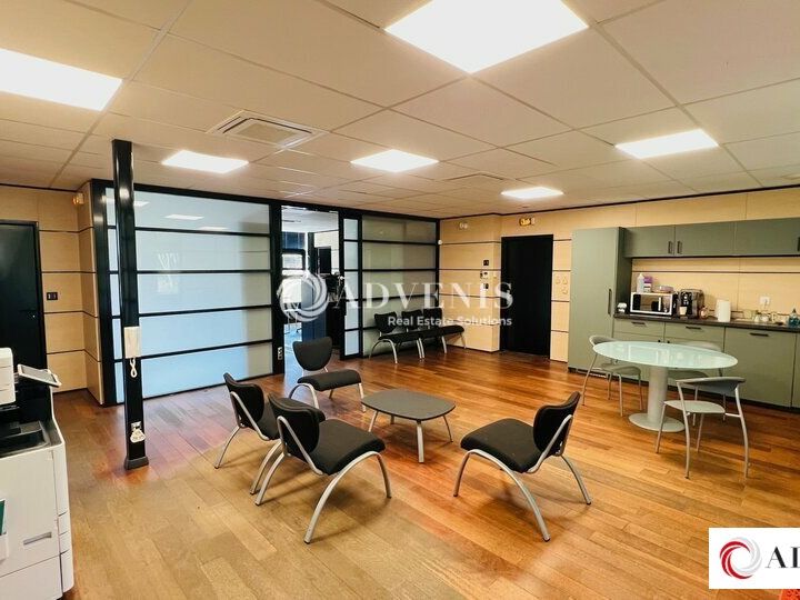 Vente bureaux 260 m² non divisibles