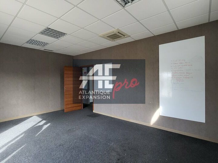 Location bureaux 109 m² non divisibles